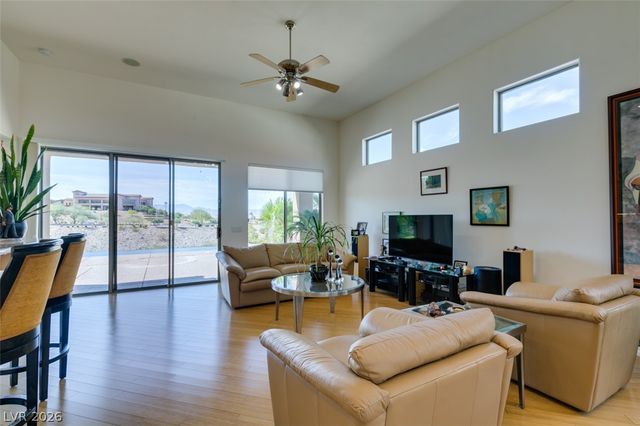 51 East Braelinn Drive, Henderson, NV 89052
