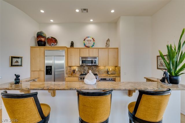 51 East Braelinn Drive, Henderson, NV 89052
