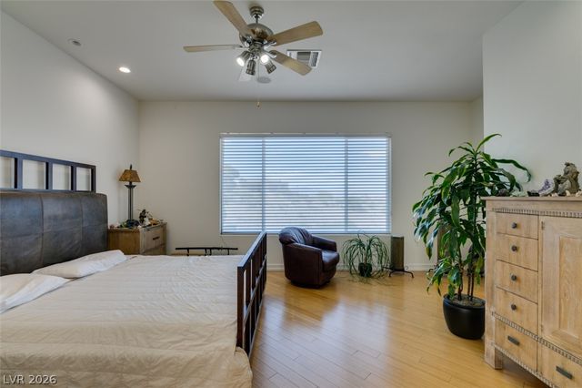 51 East Braelinn Drive, Henderson, NV 89052