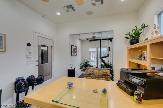 51 East Braelinn Drive, Henderson, NV 89052
