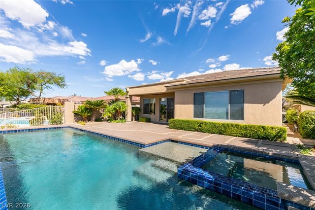 51 East Braelinn Drive, Henderson, NV 89052