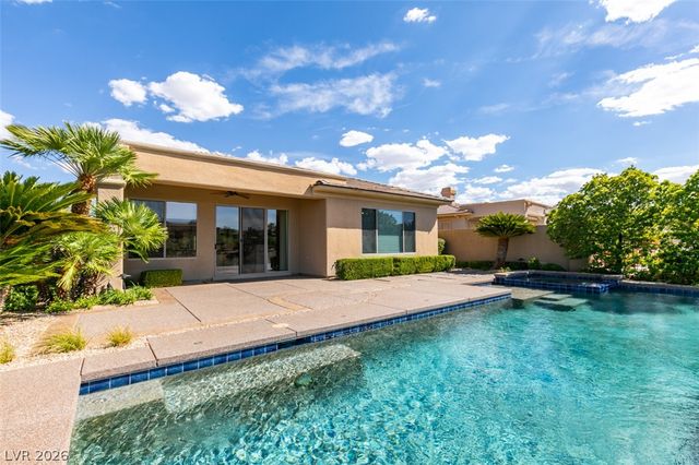 51 East Braelinn Drive, Henderson, NV 89052