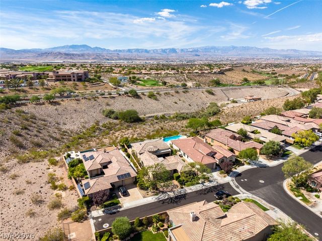 51 East Braelinn Drive, Henderson, NV 89052