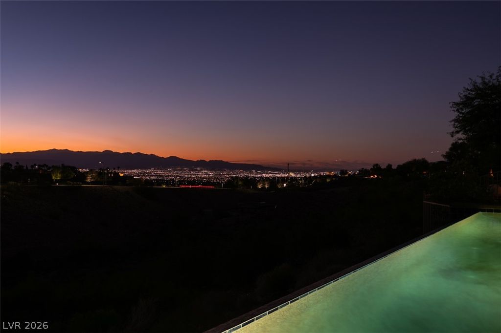 51 East Braelinn Drive, Henderson, NV 89052 — photo 4