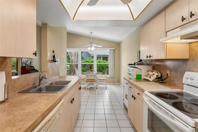 4812 S SHEFFIELD DRIVE 5, New Port Richey, FL 34655