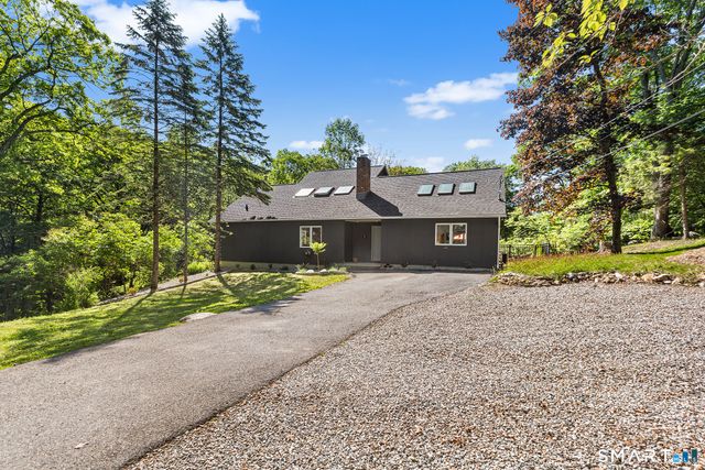 1 Eagles Nest Drive, Sherman, CT 06784