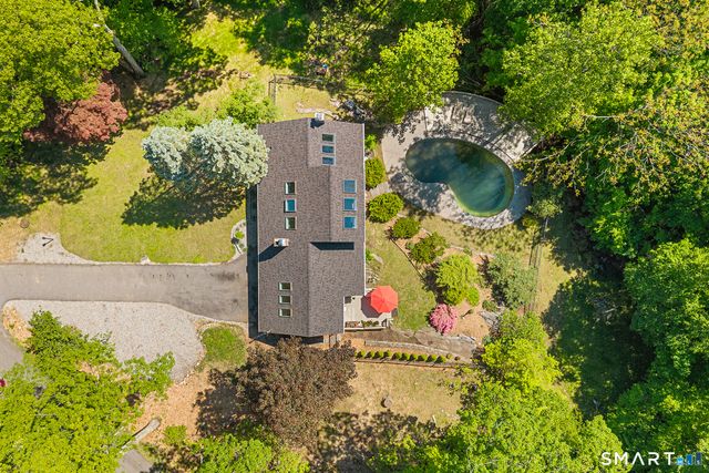 1 Eagles Nest Drive, Sherman, CT 06784