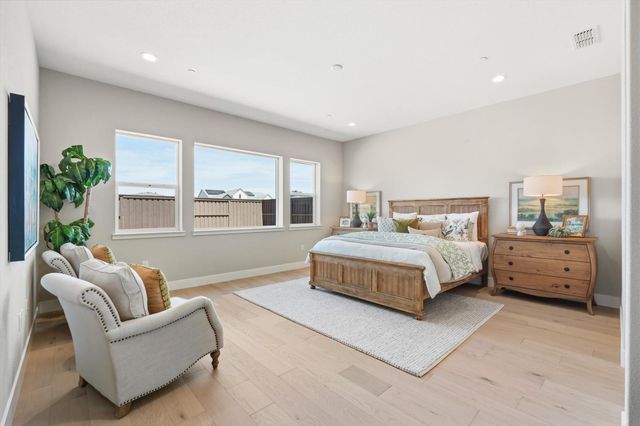 775 Tall Oak Dr, Bickford Ranch, CA 95648