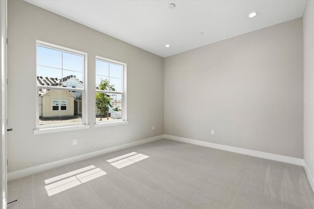 775 Tall Oak Dr, Bickford Ranch, CA 95648