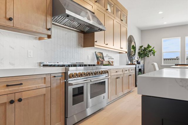 775 Tall Oak Dr, Bickford Ranch, CA 95648