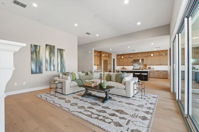 775 Tall Oak Dr, Bickford Ranch, CA 95648