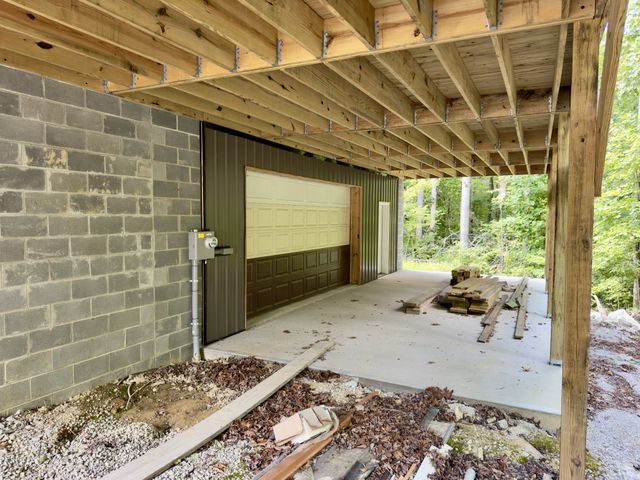 3023 Pickett Park Hwy, Jamestown, TN 38556