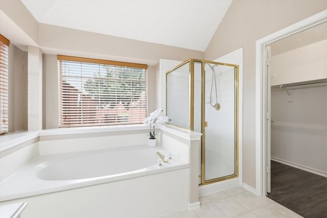 6940 Barbican Drive, Plano, TX 75023