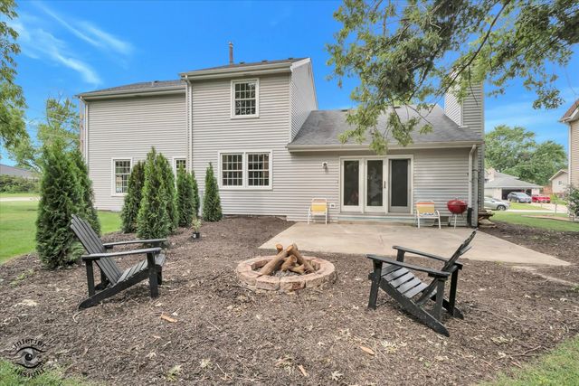 1307 Dairy Lane, Crete, IL 60417
