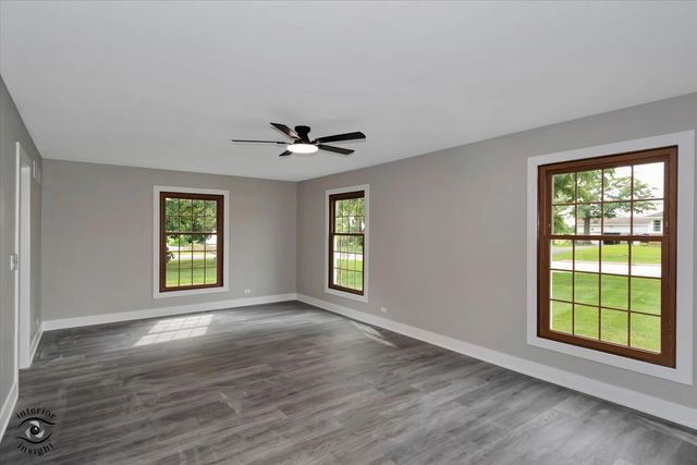 1307 Dairy Lane, Crete, IL 60417