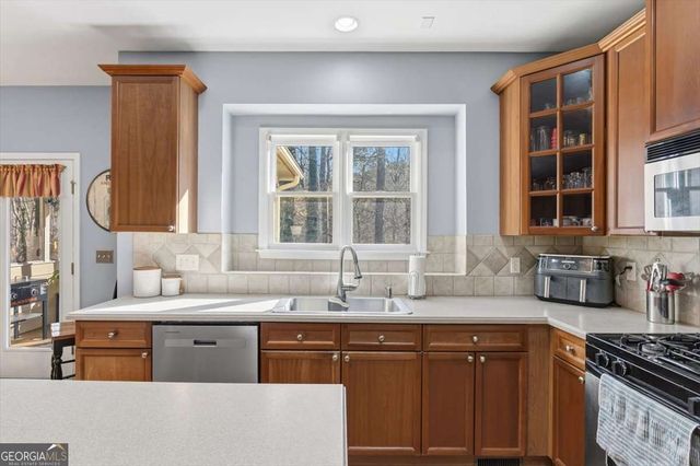 175 Gellmore Lane, Acworth, GA 30101