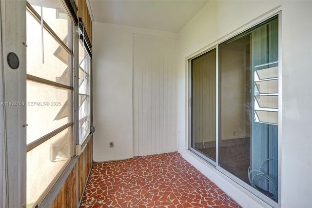 2441 SW 82nd Ave 205, Davie, FL 33324