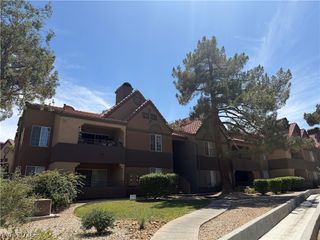 2200 South Fort Apache Road 2048, Las Vegas, NV 89117