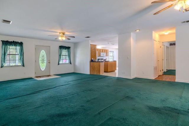 483 Riverside Drive, Palacios, TX 77465
