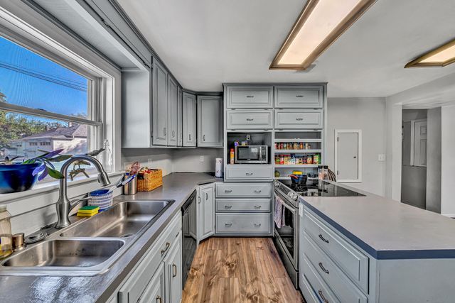 1301 14Th ST, Roanoke, VA 24013