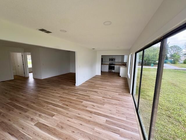 2101 SE Holland Street, Port St Lucie, FL 34952