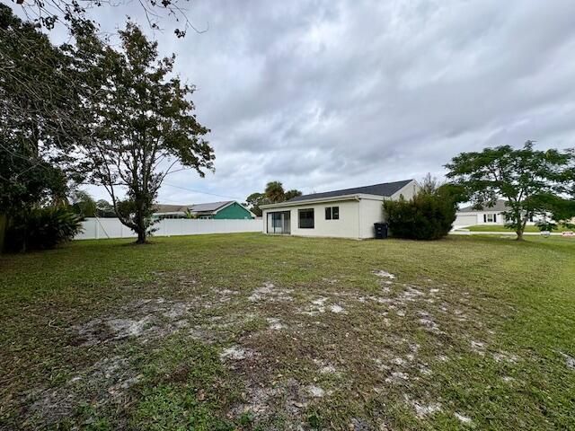 2101 SE Holland Street, Port St Lucie, FL 34952