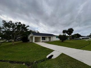 2101 SE Holland Street, Port St Lucie, FL 34952