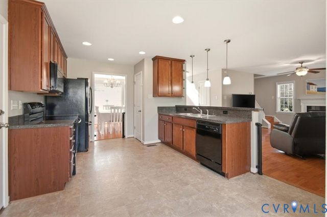 11624 St Audries Dr, Chesterfield, VA 23838