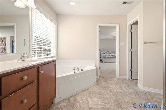 11624 St Audries Dr, Chesterfield, VA 23838