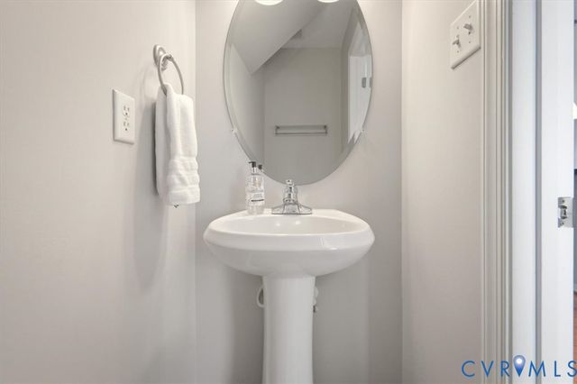 11624 St Audries Dr, Chesterfield, VA 23838