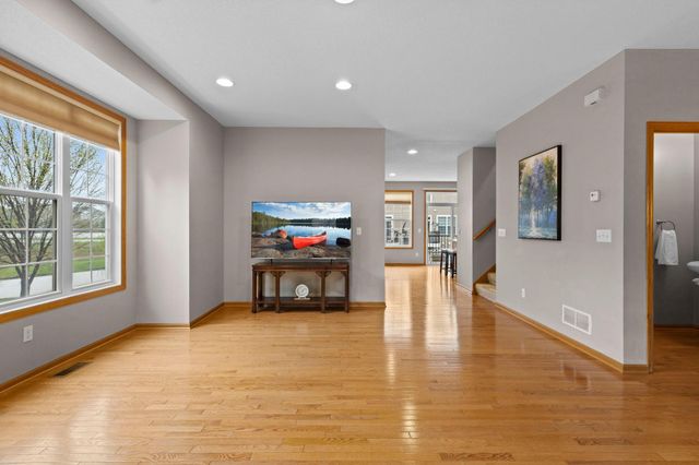 1780 Riverside Drive, Shakopee, MN 55379