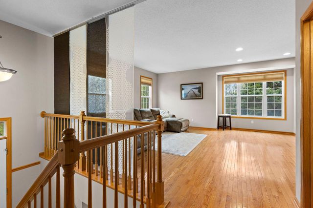1780 Riverside Drive, Shakopee, MN 55379