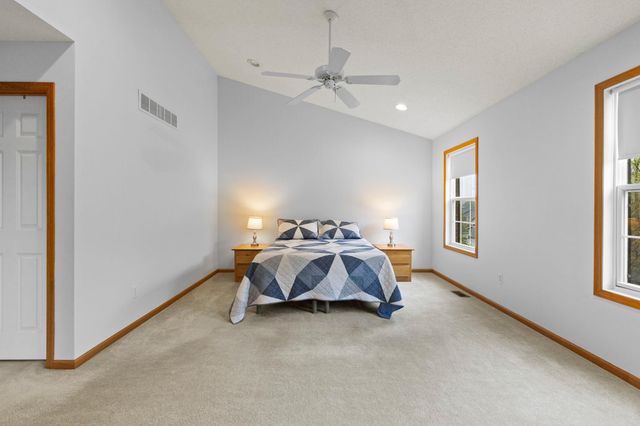 1780 Riverside Drive, Shakopee, MN 55379