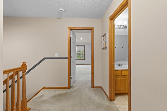 1780 Riverside Drive, Shakopee, MN 55379