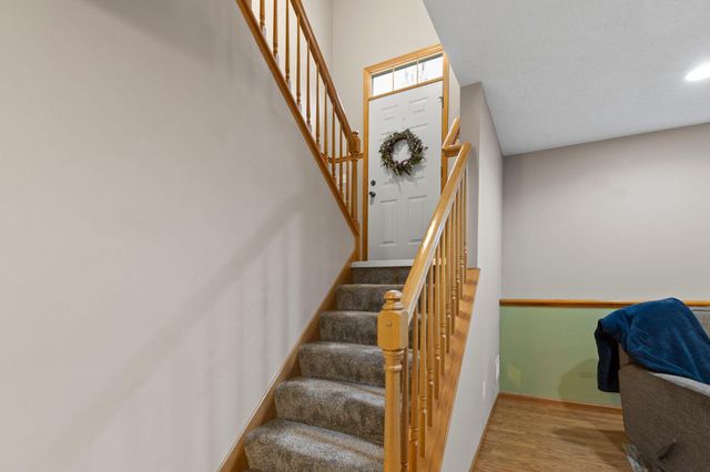 1780 Riverside Drive, Shakopee, MN 55379