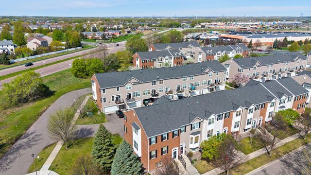 1780 Riverside Drive, Shakopee, MN 55379
