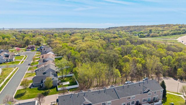 1780 Riverside Drive, Shakopee, MN 55379