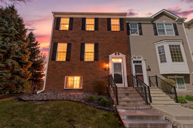 1780 Riverside Drive, Shakopee, MN 55379