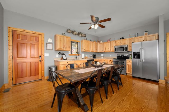 929 Old Casey Cove Rd, Smithville, TN 37166