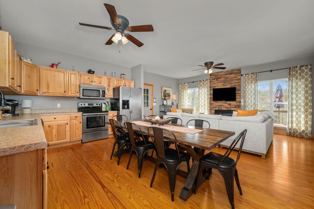 929 Old Casey Cove Rd, Smithville, TN 37166