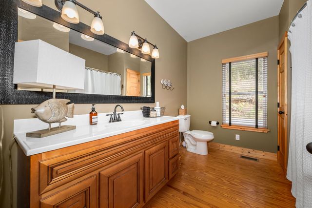 929 Old Casey Cove Rd, Smithville, TN 37166