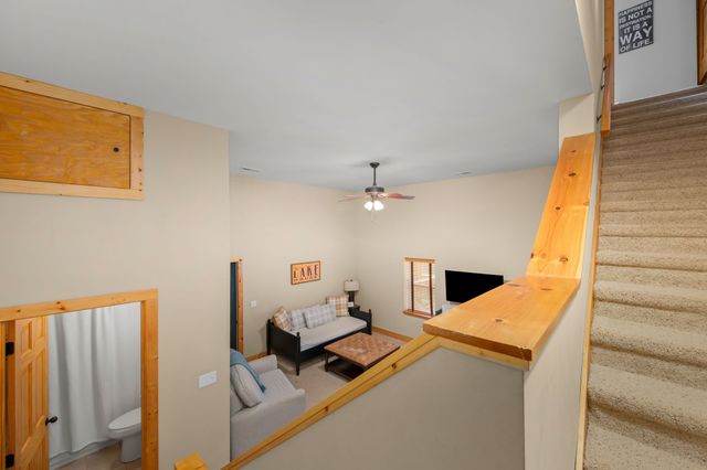 929 Old Casey Cove Rd, Smithville, TN 37166