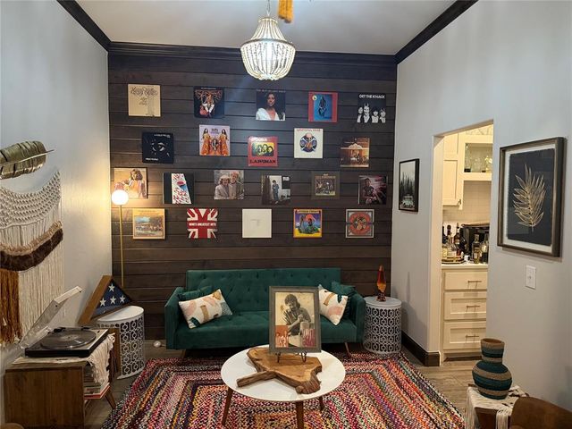 8201 Crew Lane, Edmond, OK 73034