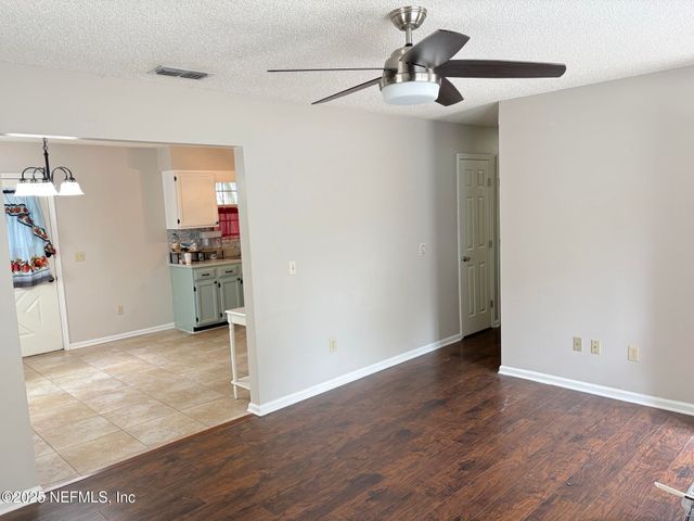 1180 WYCOFF Avenue, Jacksonville, FL 32205