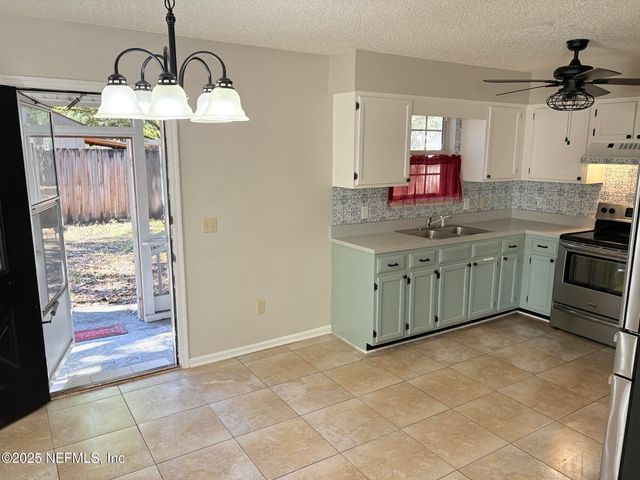 1180 WYCOFF Avenue, Jacksonville, FL 32205