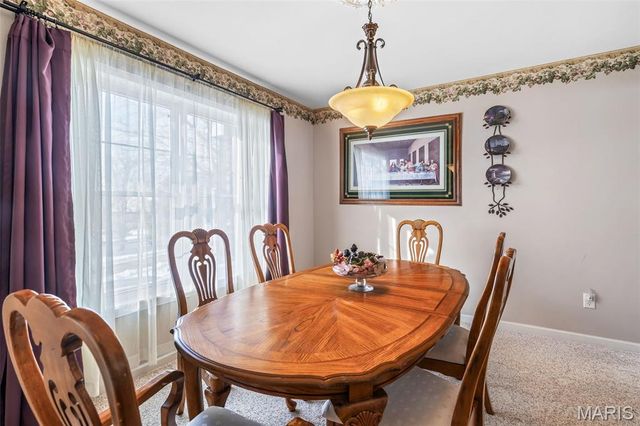 10 Crystal Lake Court, Festus, MO 63028