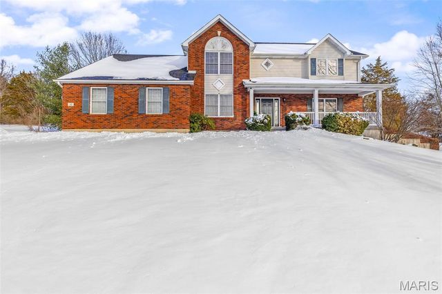 10 Crystal Lake Court, Festus, MO 63028
