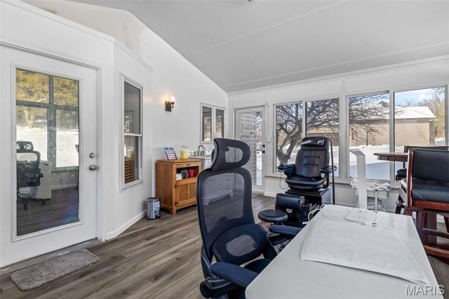 10 Crystal Lake Court, Festus, MO 63028