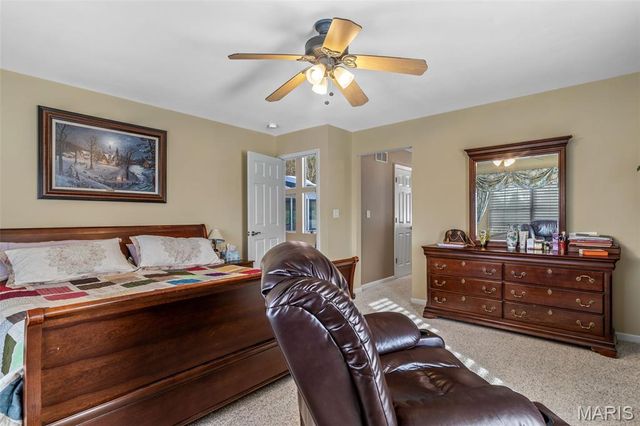 10 Crystal Lake Court, Festus, MO 63028