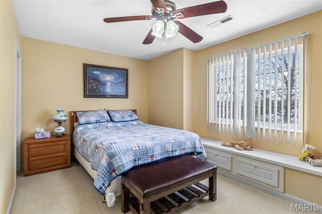 10 Crystal Lake Court, Festus, MO 63028